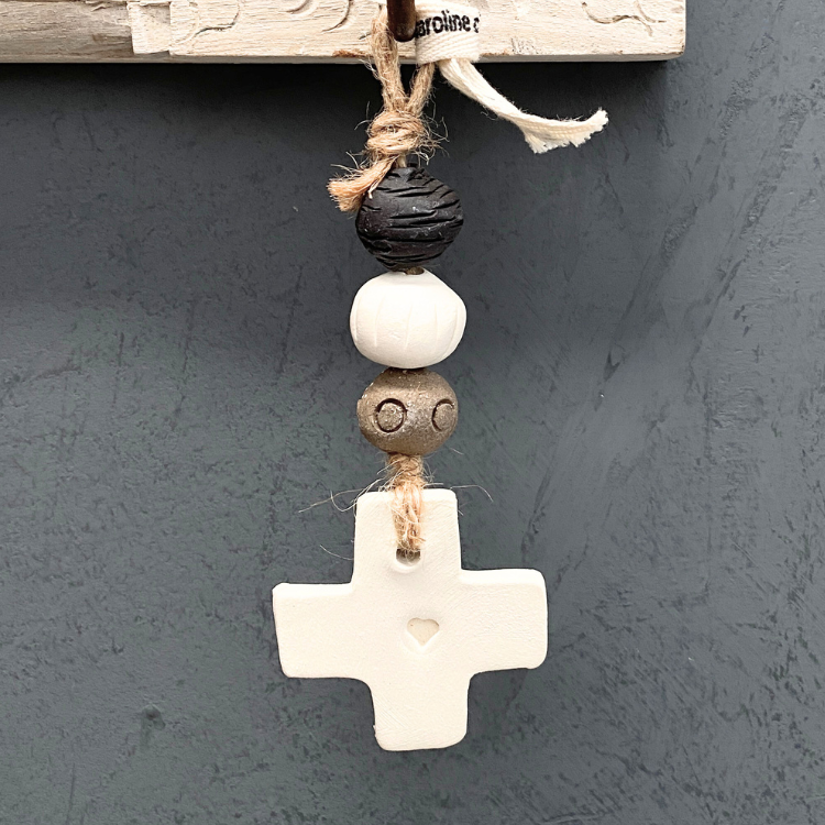 Handmade Ceramic Wall Hanging Estilo Cross with Heart