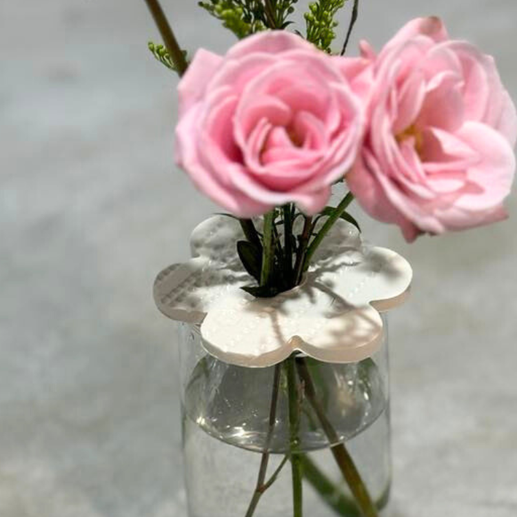 Ceramic Stem Holder