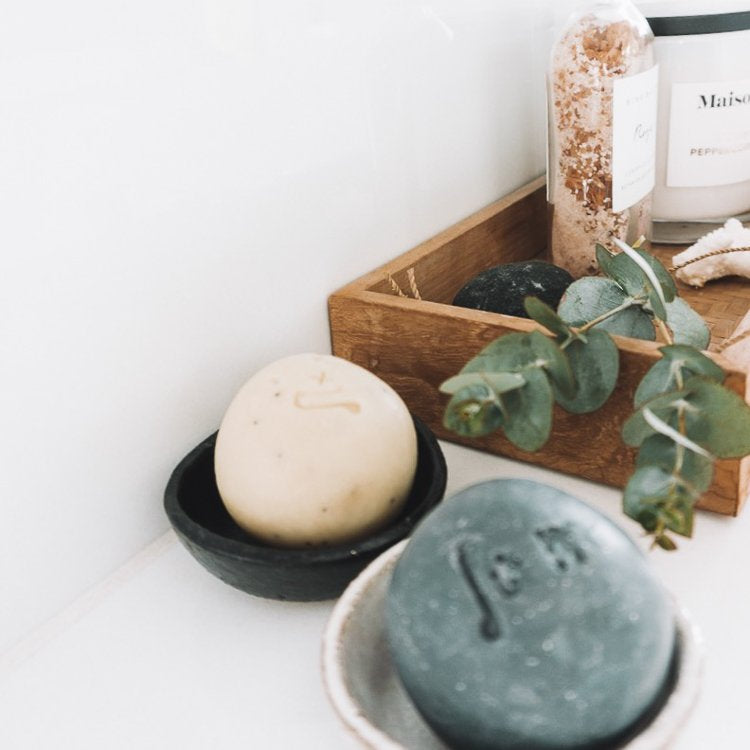 Ceramic gift for mum - Grit bowl + soap ball