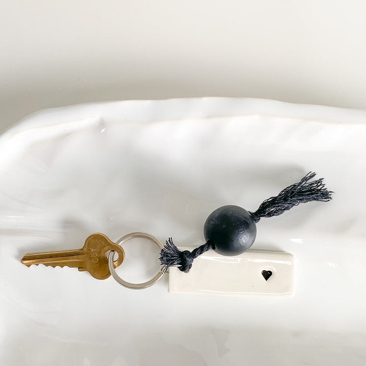 Ceramic keyring 'mum' with black bead + tassel