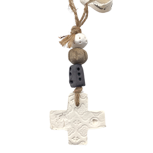 Handmade Ceramic Wall Hanging Estilo Mini Cross